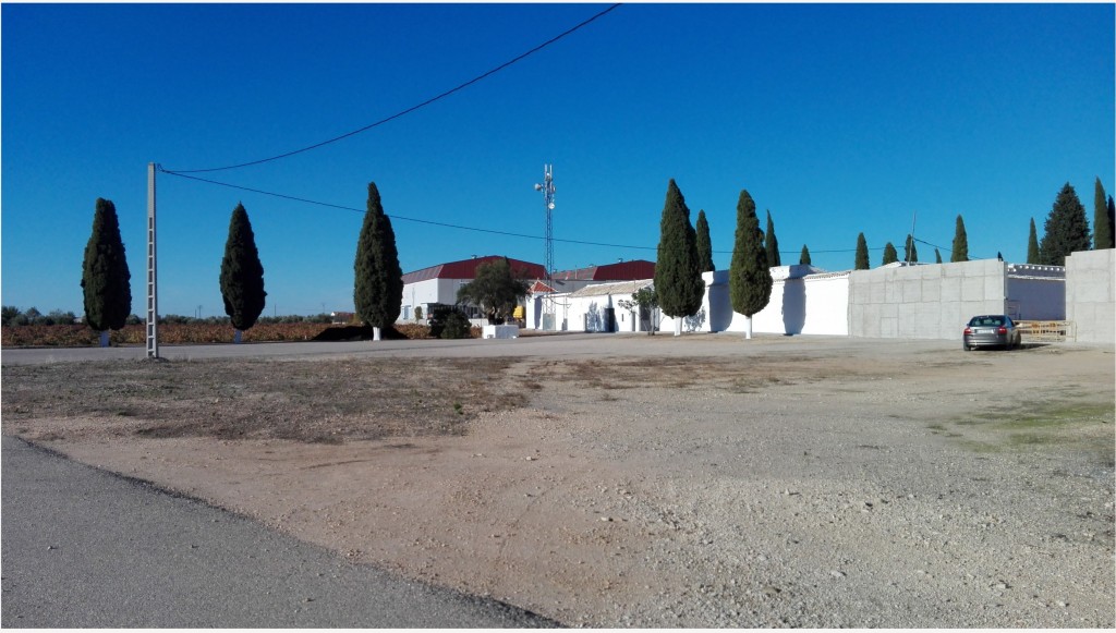 Horario del cementerio municipal con motivo de la proximidad de la festividad de Todos los Santos