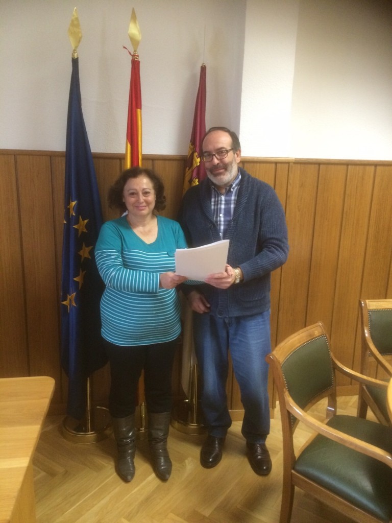 Compromiso de colaboración entre AFIBROVI El Provencio y nuestro Excmo. Ayuntamiento