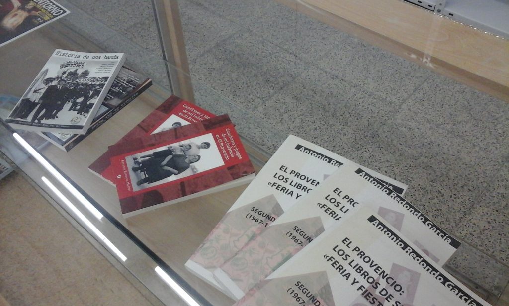 Consulta y adquisición de publicaciones y documentación sobre El Provencio en nuestra «Oficina de turismo»