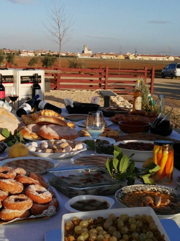 La ASOCIACIÓN CULTURAL RAÍCES PROVENCIANAS nos presenta la grabación del programa «Aquí la Tierra» de RTVE