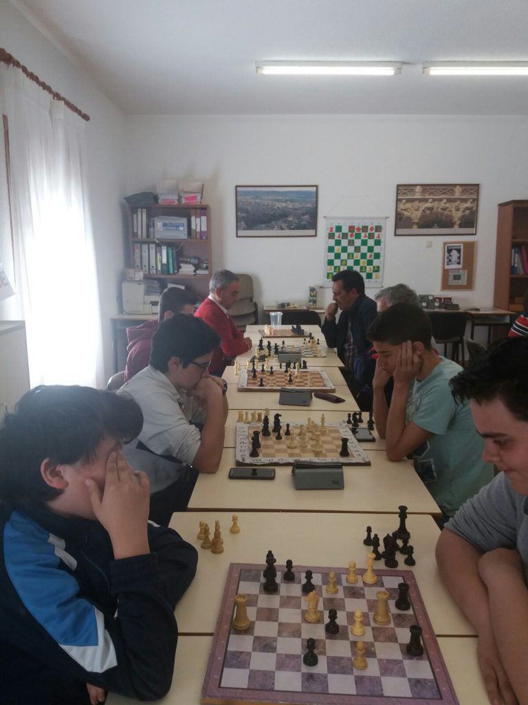 Jornada de puertas abiertas del Club de Ajedrez de El Provencio (07/05/2017)